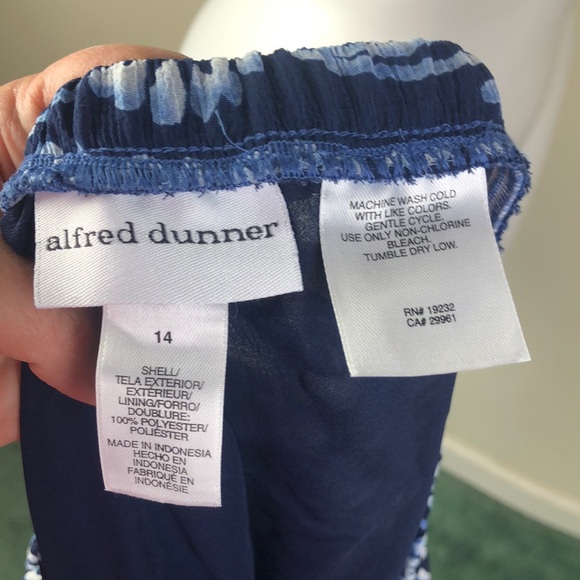 Vintage Tiered Skirt Batik Print - Picture 3 of 7